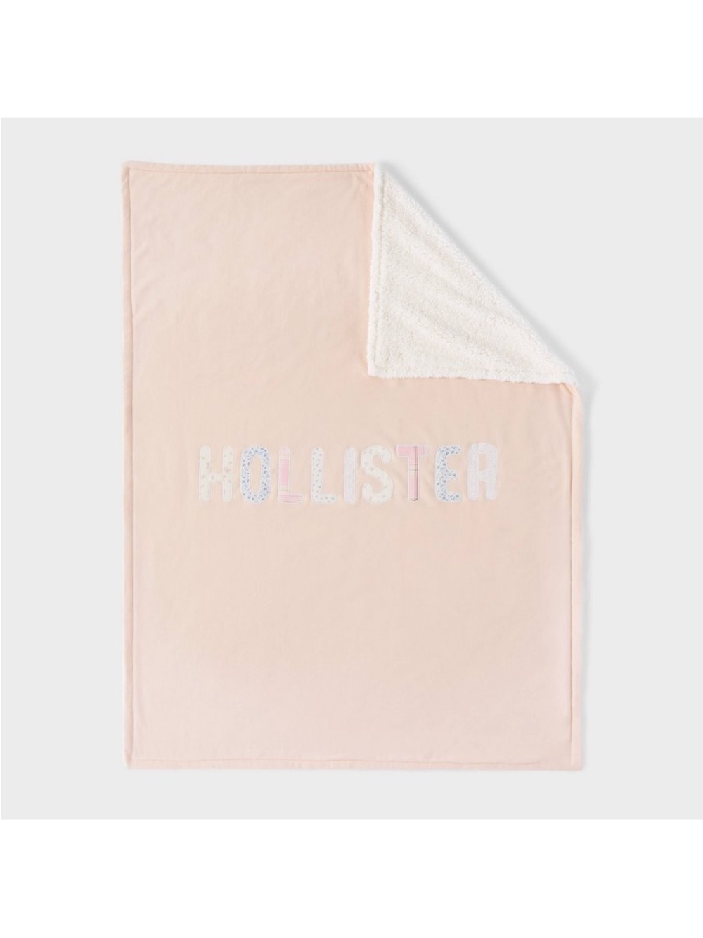 NWT Cozy Hollister Logo Light Pink Sherpa Blanket -Hollister Target collection